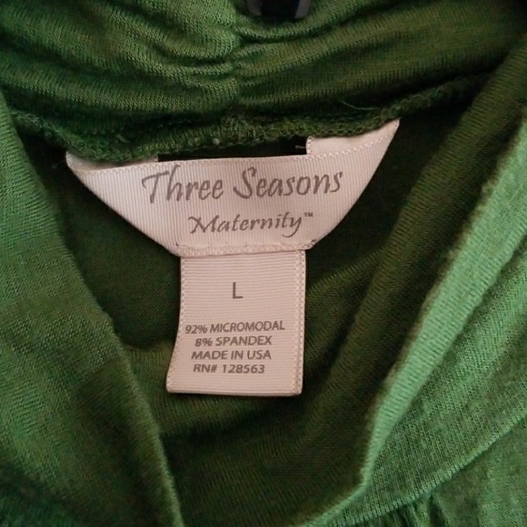 Three Seasons Maternity Top Sleeveless - Picture 2 of 2